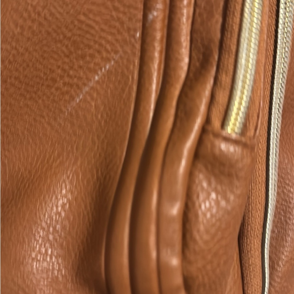 Itzy Ritzy Boss Plus - Picture 4 of 7